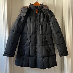 Nautica Women's Heavyweight Puffer Jacket with Faux Fur Lined Hood